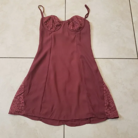 Princess Polly | Dresses | Princess Polly Laysan Lace Mini Dress Burgundy  Used Size 2 | Poshmark